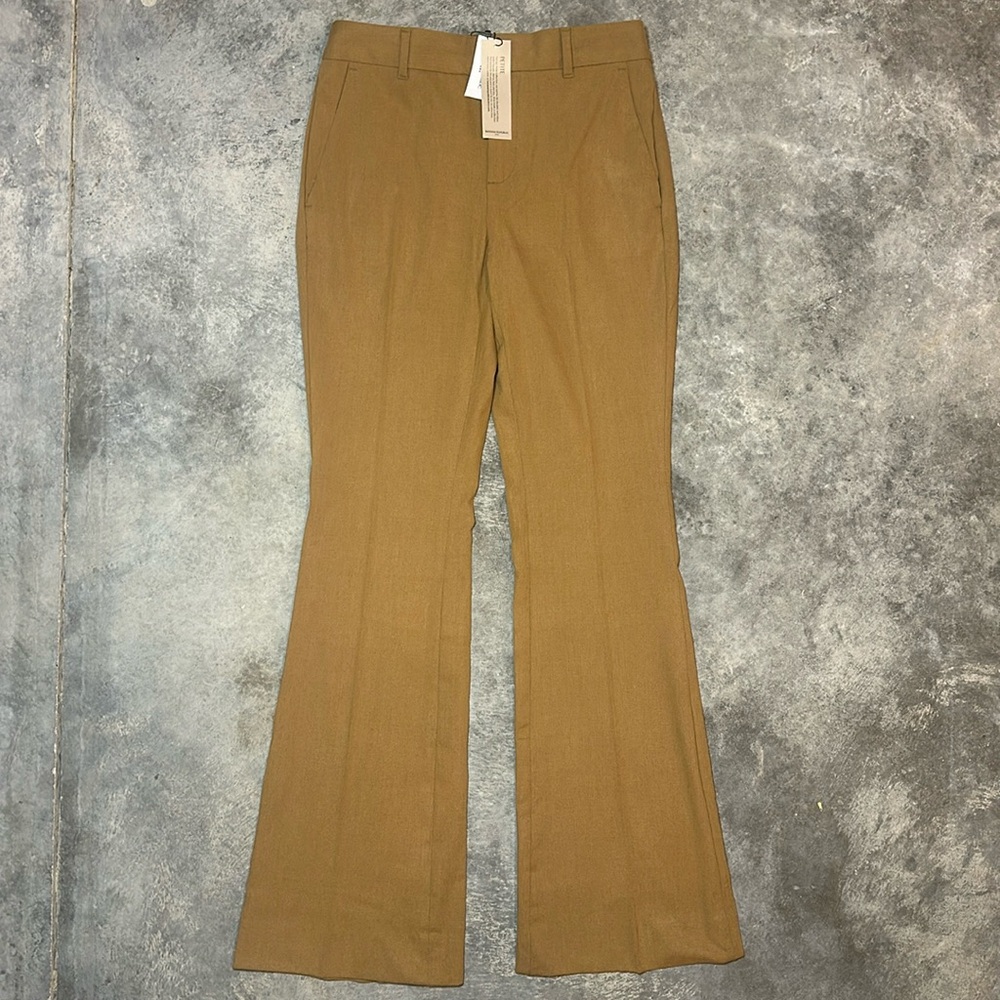 NWT Banana Republic - Sculpted bootcut camel flare pant - Size 0P